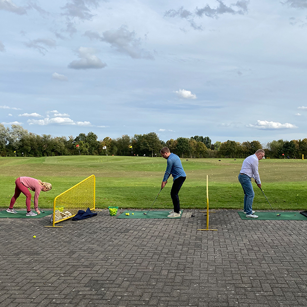 The COCUS Golf Team uses sun & home advantage Golf8